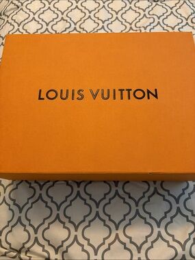 Louis Vuitton Orange Box with dark blue Logo